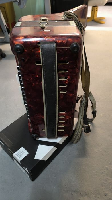 Akordeon Weltmeister 80
