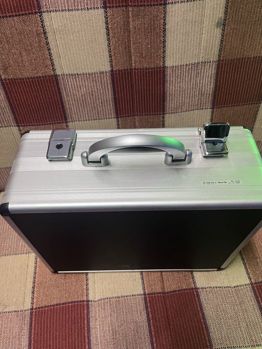 Oryginalny case walizka do Neumann 103 Studio