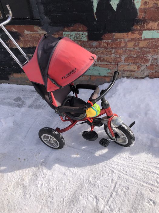 Триколісний лінивий велосипед