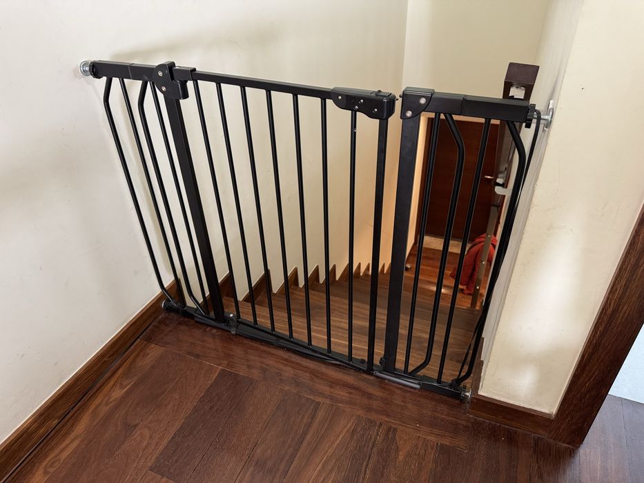 Portão de proteção para casa em metal