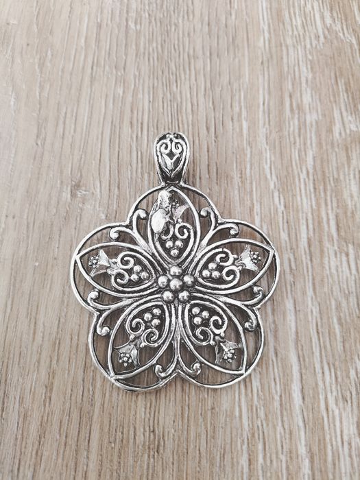 Medalhão para colar