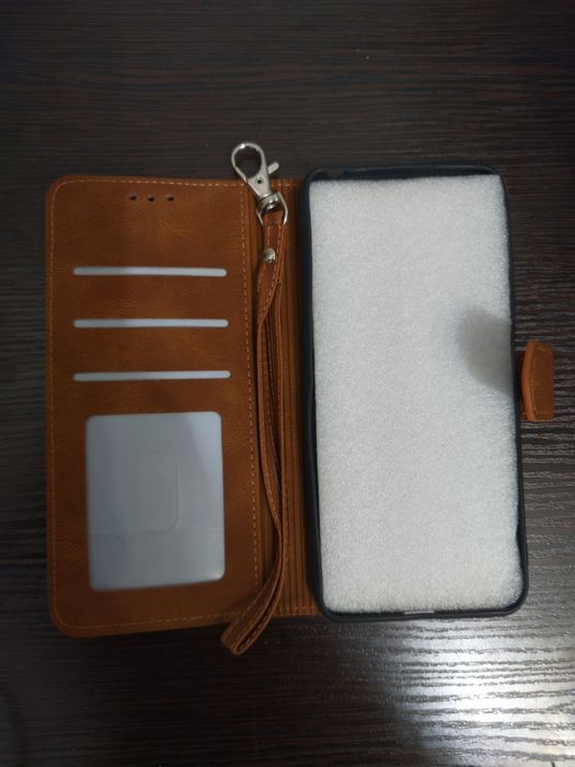 Продам новий чохол книжка Xiaomi Redmi Note 10T