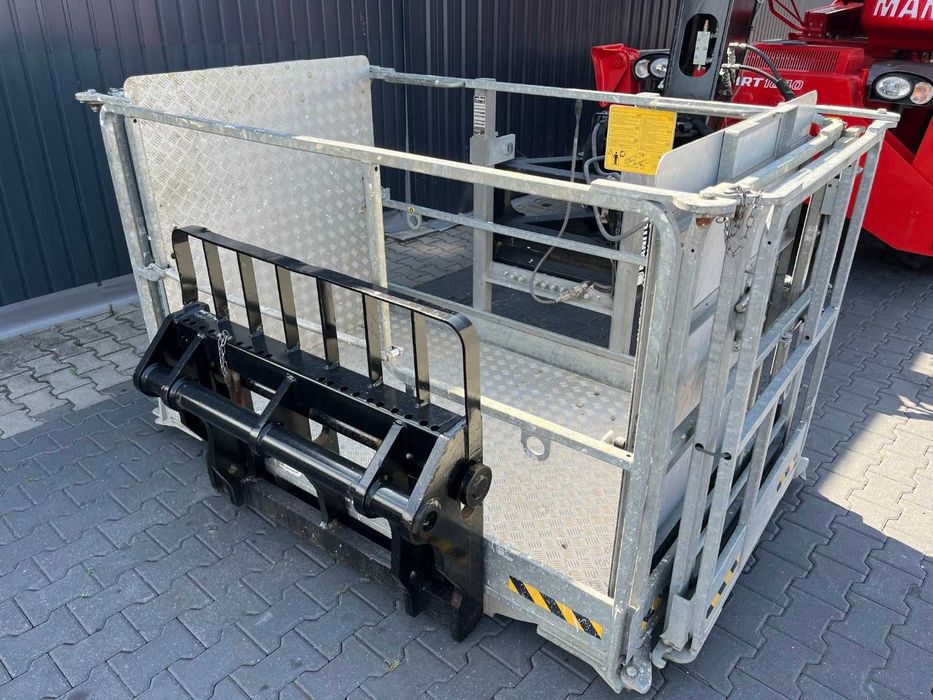 Manitou MRT 1840 | 2016 | 18 m | 4 t | KOSZ + PILOT RADIOWY + WIDŁY | Aktualne UDT