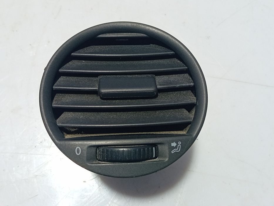 Difusor / saída de ar VOLKSWAGEN Caddy III Kombi (2KB, 2KJ, 2CB, 2CJ)