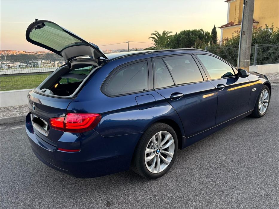 BMW 520da Touring Pack M interior
