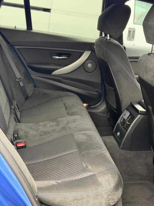 BMW 320d M Performance - Diesel - FULL EXTRAS