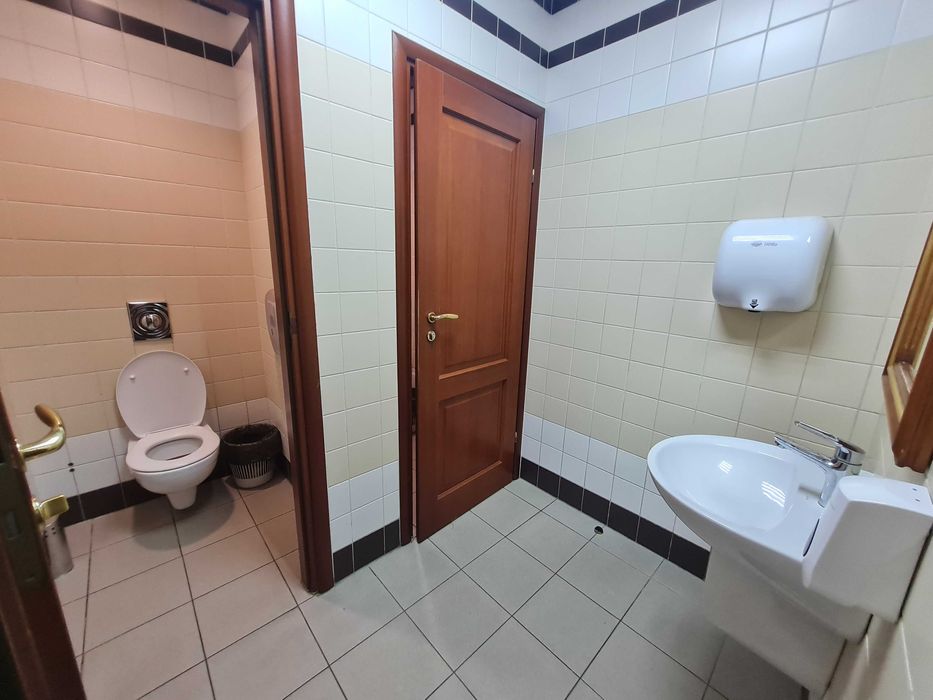 Офіс в БЦ на Подолі, 44 м.кв. Власник