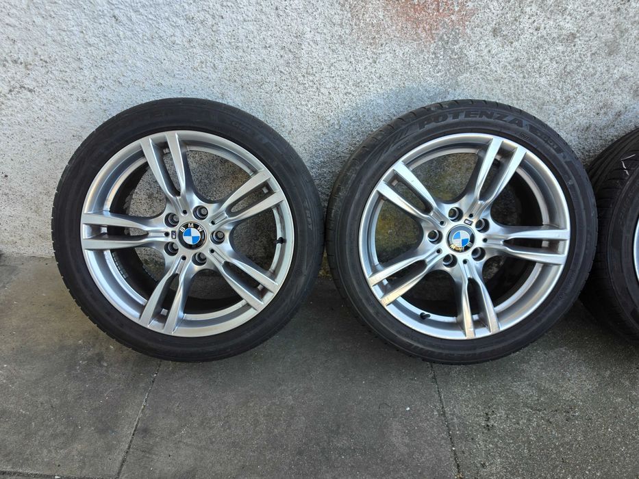 Jantes Originais BMW 18" Pack M 5x120 com Pneus 225.45.18 + 255.40.18