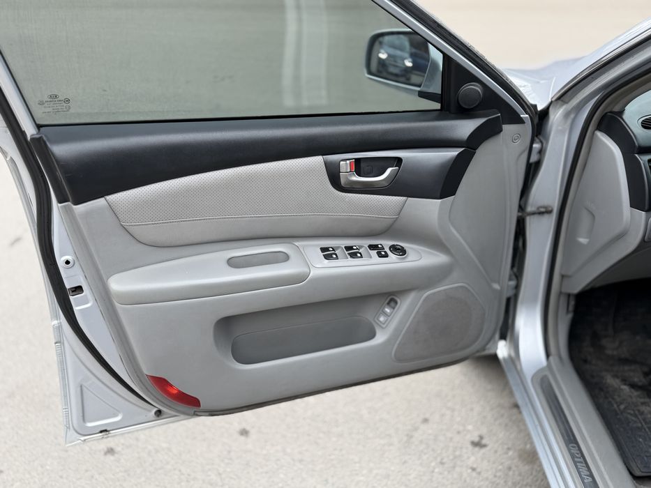 Kia Magentis 2.7 Автомат один власник  з салону