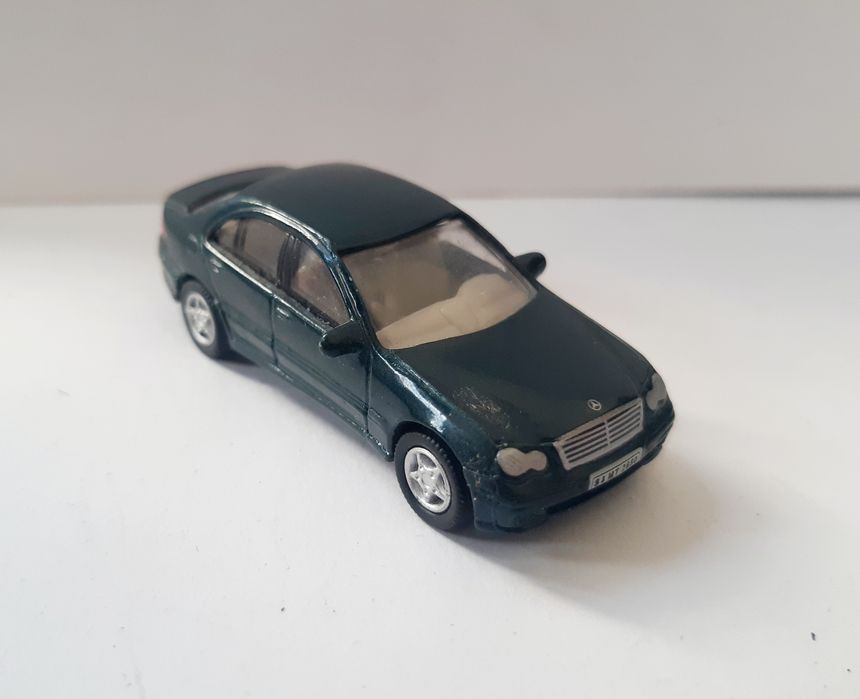 Miniaturas auto 1/72