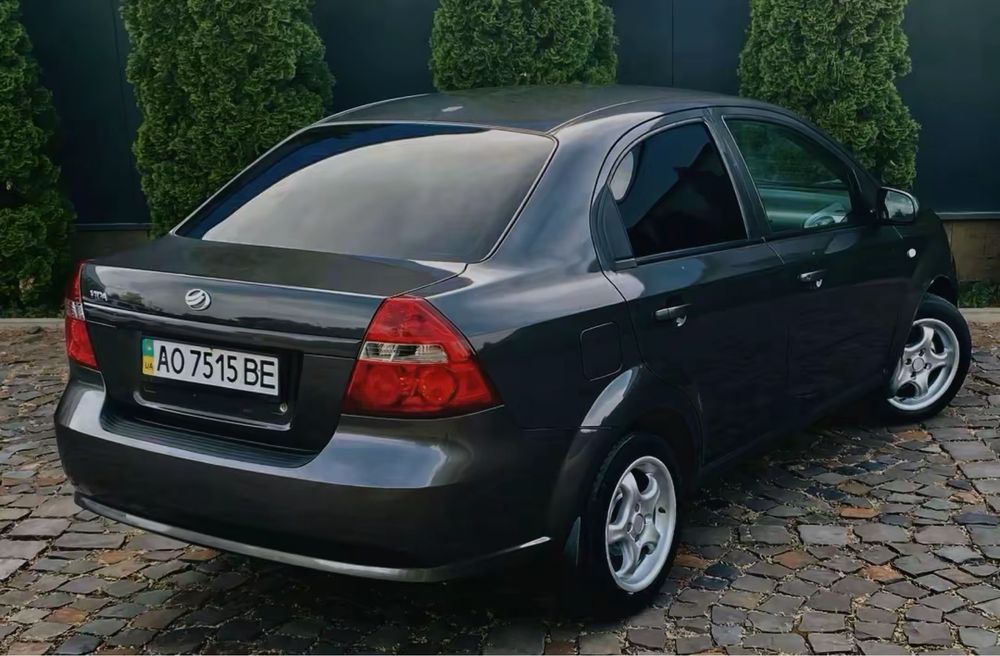 Chevrolet Aveo  2013 рік