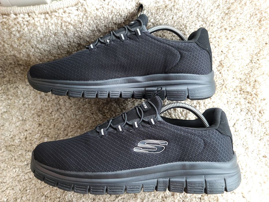 SKECHERS р 43-44 Америка Орігинал! Бігові кросівки