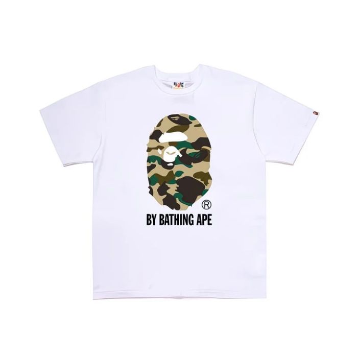 Стильная футболка A Bathing Ape (BAPE) с камуфляжным логотипом