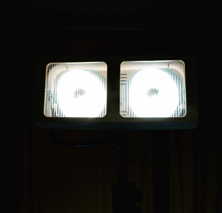 Lampa Medyczna Famed B-200 PRL Sprawna Loft Vintage Industrial