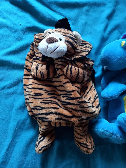 Дитячі рюкзаки. Сумки.  Бу