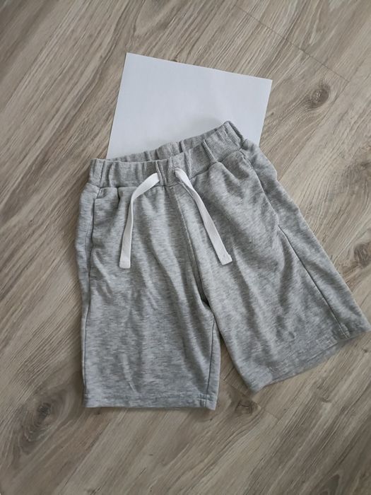 Spodenki chłopience