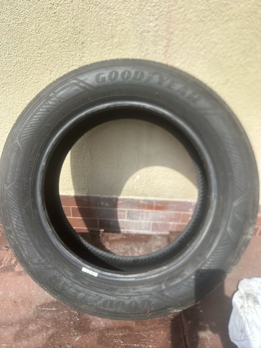Opony 215/60r 17