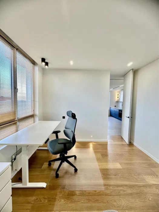 Простора 3-к квартира 96м2 ЖК Файна Таун Нивки Варшавский