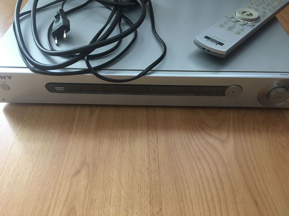 Odtwarzacz DVD Sony