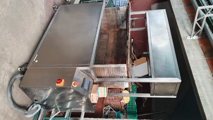 Maquina de lavar grelhas, filtros, etc