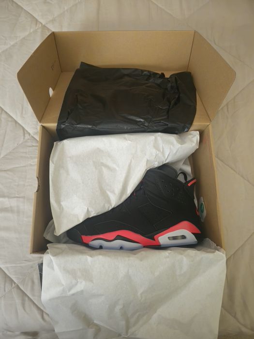 Jordan 6 Infrared 2026