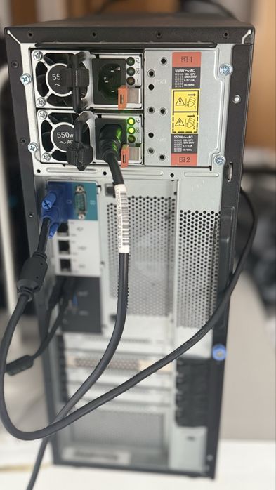 Servidor Lenovo Thinkserver ST250