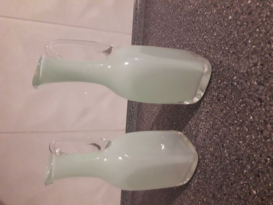 Szkło ozdobne, karafka błękitna