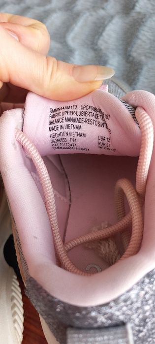 Кросівки взуття 30 розмір оригінал