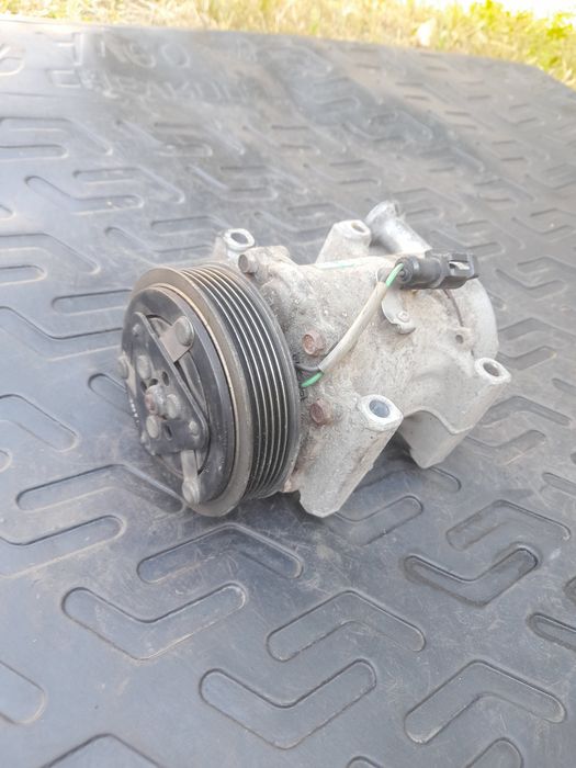 Компресор кондиционера для Форд Фиеста МК5 МК6 Форд Фьюжн