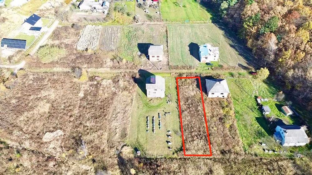 Продається земельна ділянка біля лісу село Підгірці Стрийський район!