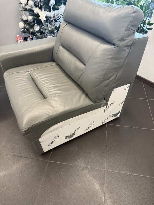 Kanapa  skora prawdziwa  bardzo ladna