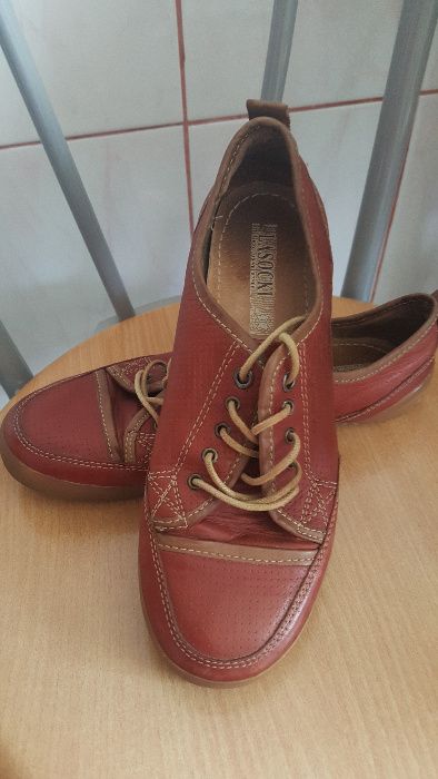 Buty damskie Lasocki rozm. 38