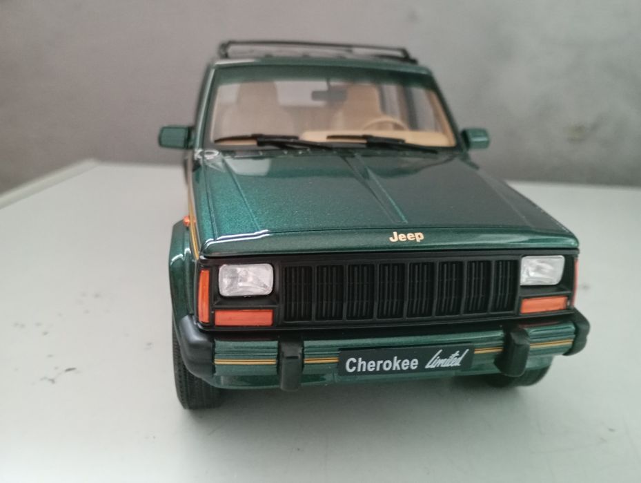 Miniaturas de carros 1.18