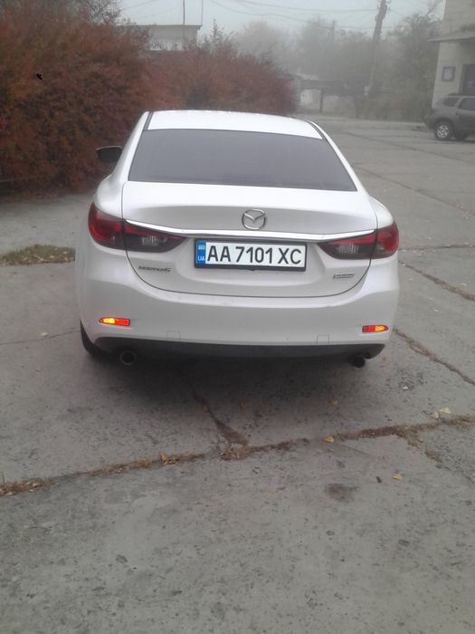 Продам мазду 6...