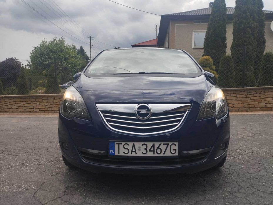 OPEL MERIVA B. 1.4 benzyna -100KM, rok prod. 2011, przebieg 125000km.