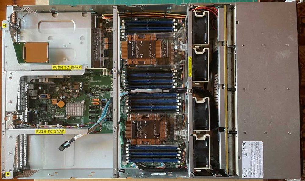 Сервер Supermicro CSE-829U 12х3,5 SAS3 4х NVME + X11DPU