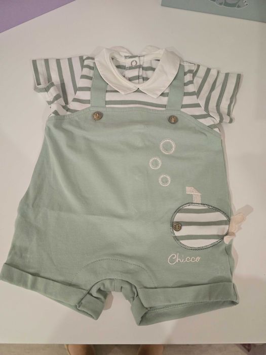 Fato bebé manga curta