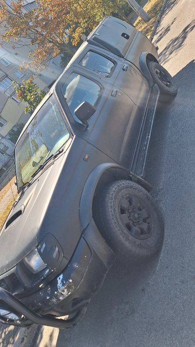 Nissan Navara 2.5 дизель 4×4 -1999