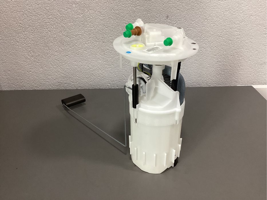 Насос в бак Ренаульт Мастер 3 Опель Мовано топлівний насос