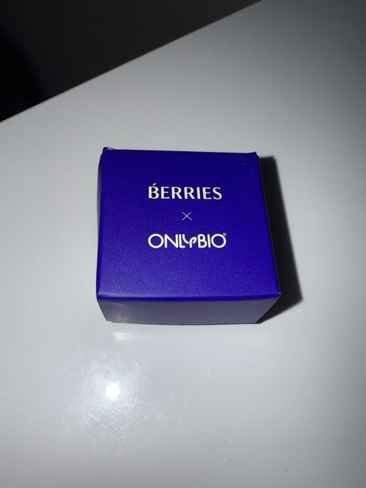 Nausznica Onlybio x berries