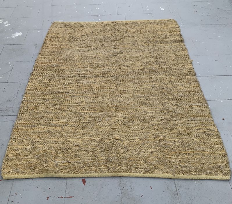 Tapete em pele da Área