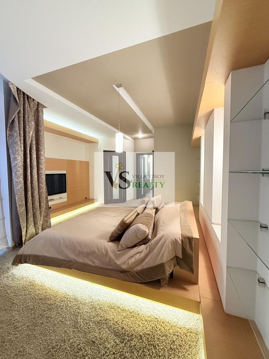 Продаж квартири в Одесі, 3 кімнати, 14/24 поверх, 145 м²