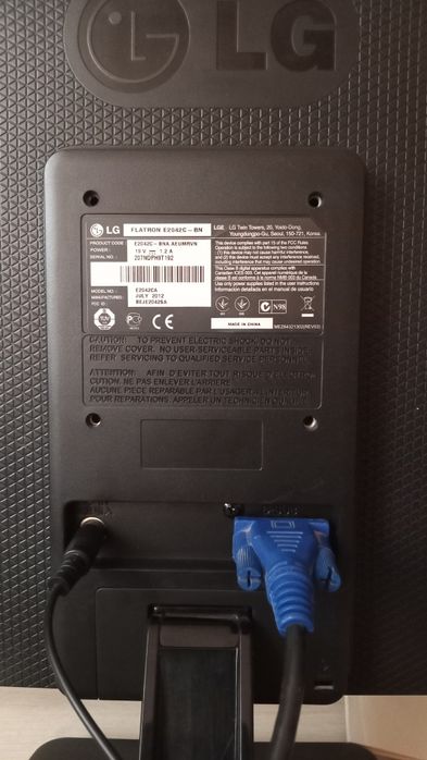 Монітор LG Flatron e2042c