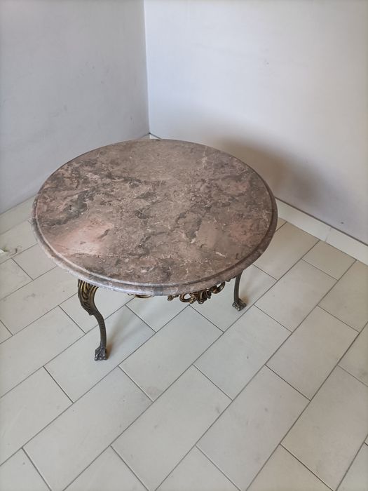 Mesa de centro mármore com suporte de ferro64298009092611122