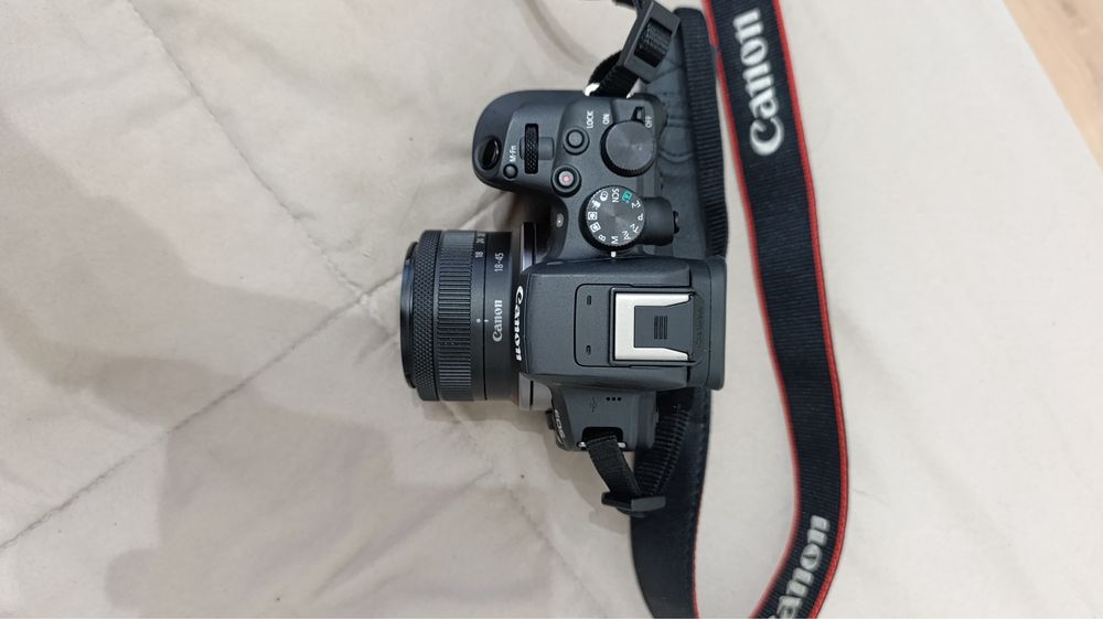 Canon r10 + rf 18-45