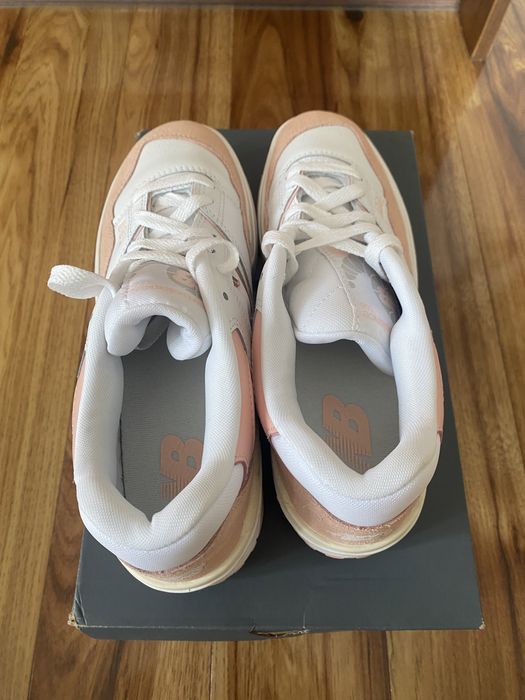 New Balance 550 White Pink Sea Salt 40