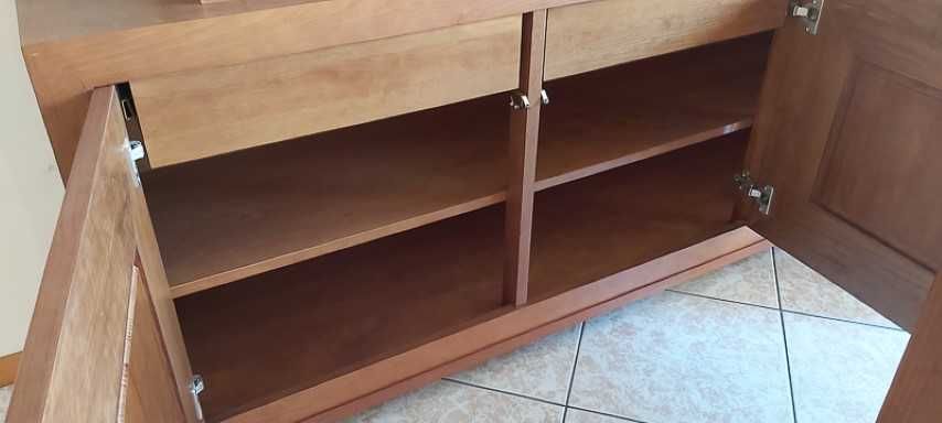 Conjunto de Móveis de Sala de Jantar