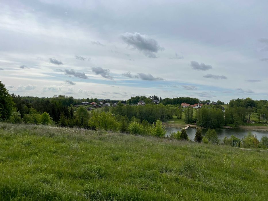 Działka budowlana z linią brzegową - Lepaki Małe