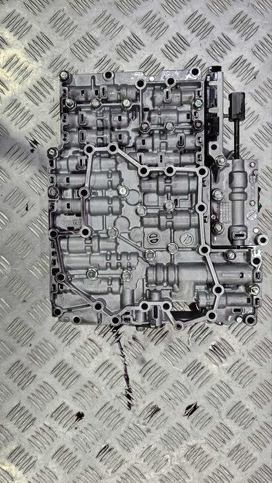 Гідроблок АКПП на Infiniti Q50 3.0