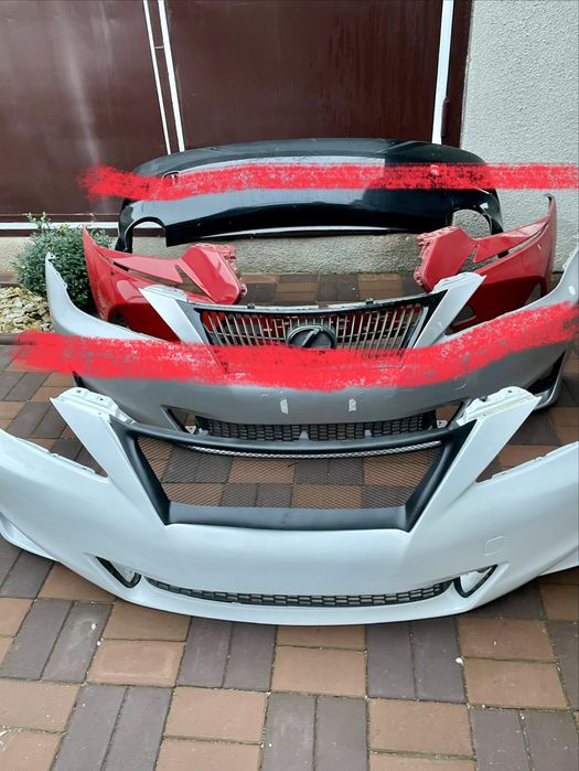 Бампер на Лексус  ис